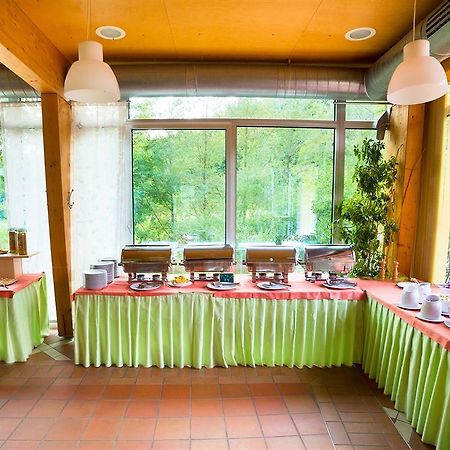 Apartment Resort Eco Spa Snovik Камник Екстериор снимка