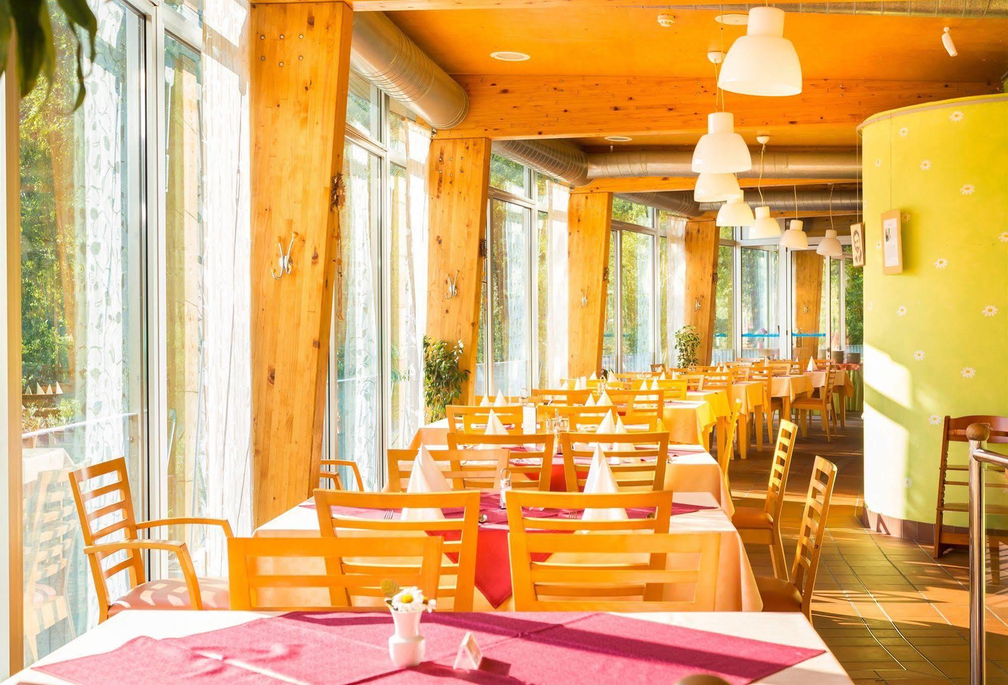 Apartment Resort Eco Spa Snovik Камник Екстериор снимка