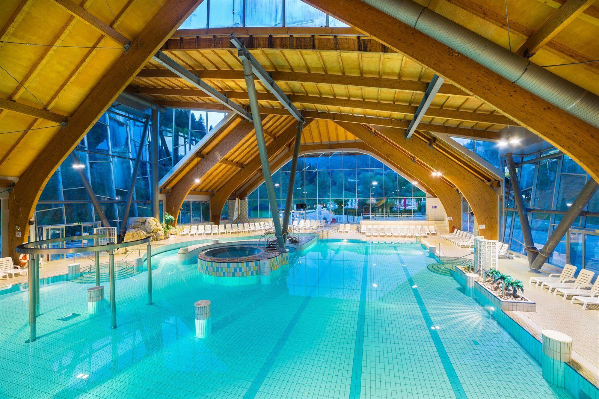 Apartment Resort Eco Spa Snovik Камник Екстериор снимка